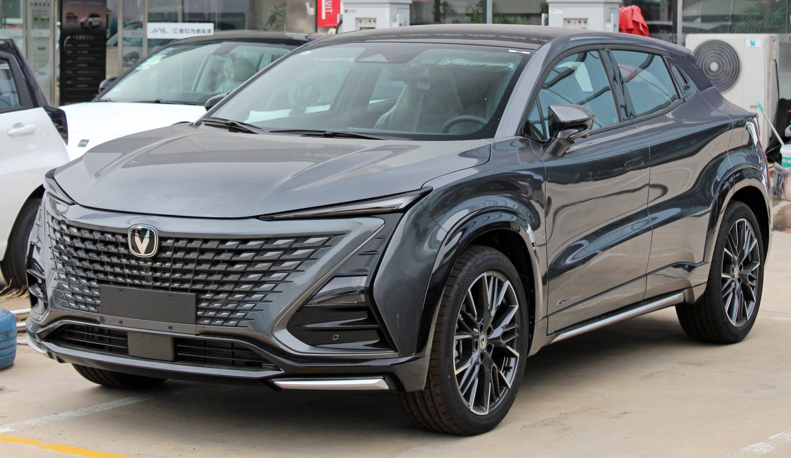 
								Changan UNI-T 2025 full									