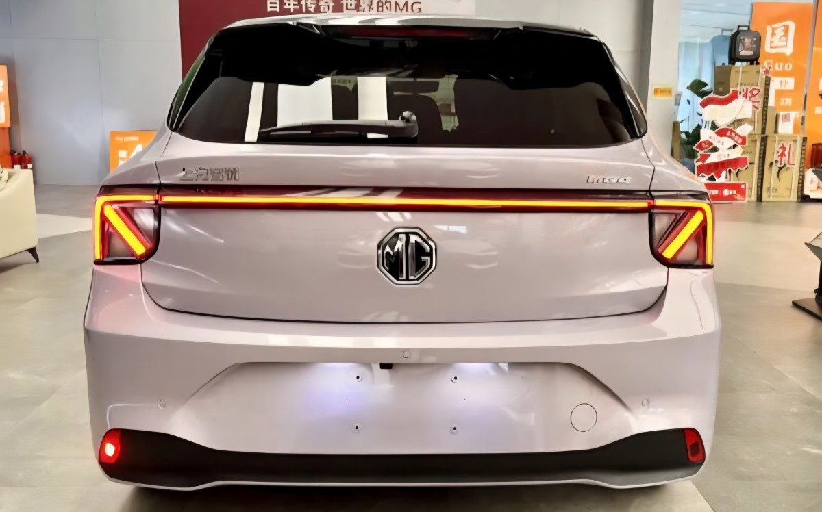 
								MG4 EV 2025 full									