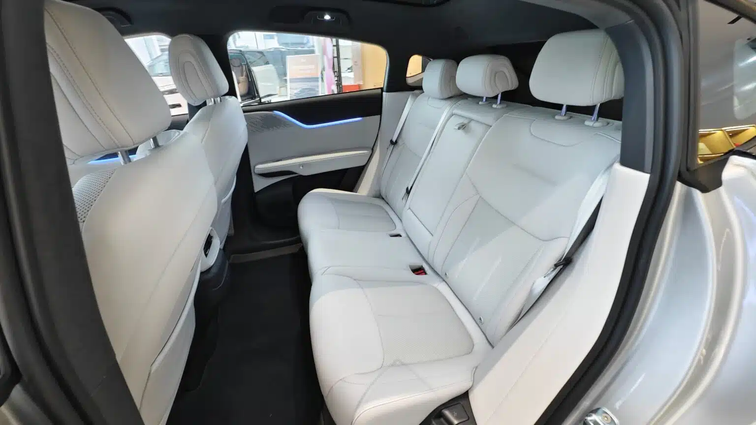 
								XPeng G6 2025 full									