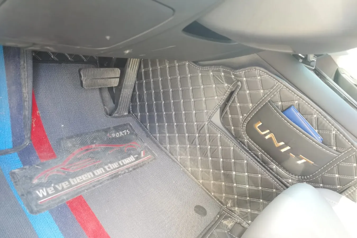 
								Used 2023 ChangAn UNI-T 1.5T 188HP L4 7DCT full									
