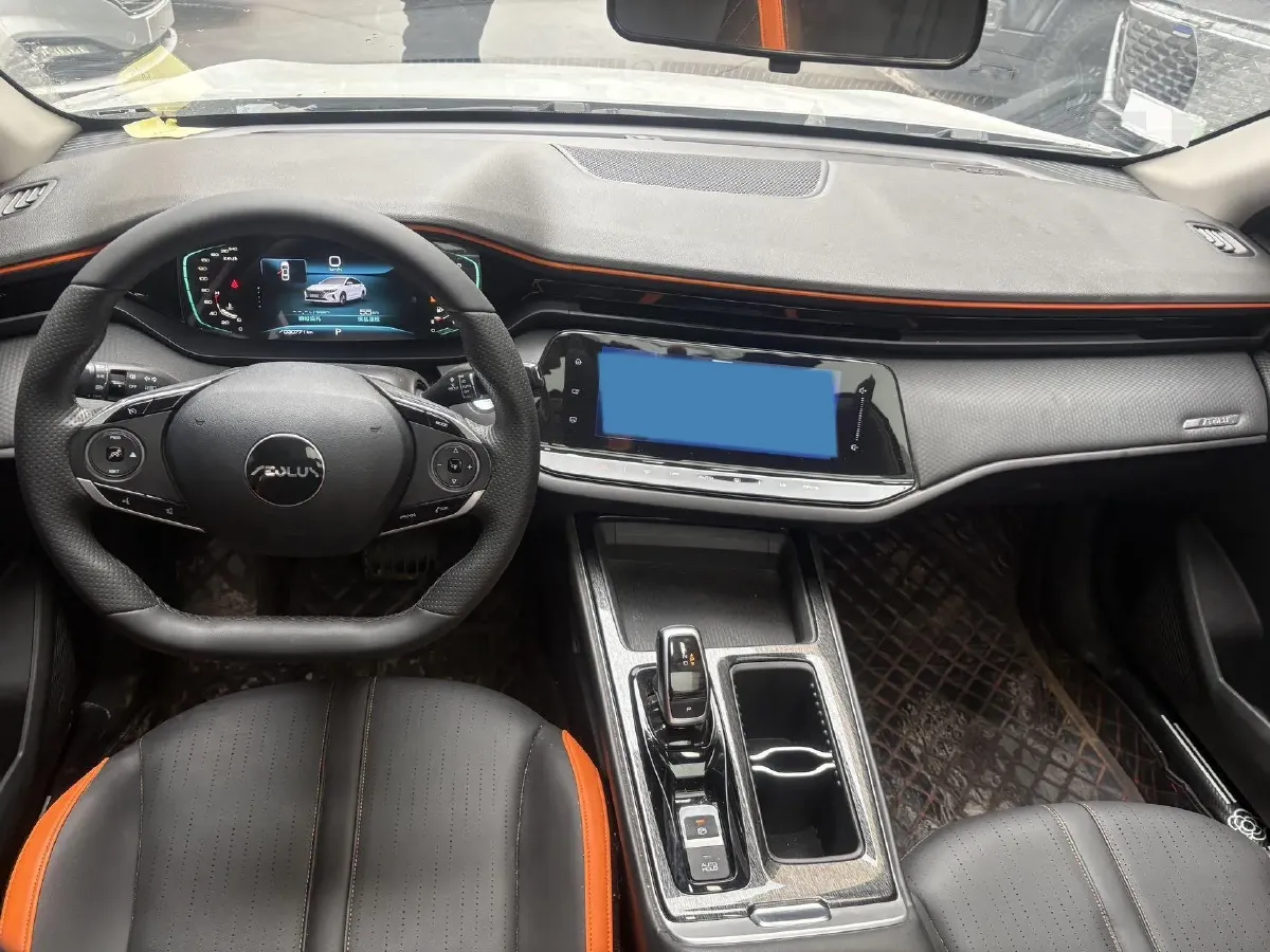 
								Used 2023 DongFeng Aeolus YiXuan MAX 1.5T 190HP L4 7DCT full									